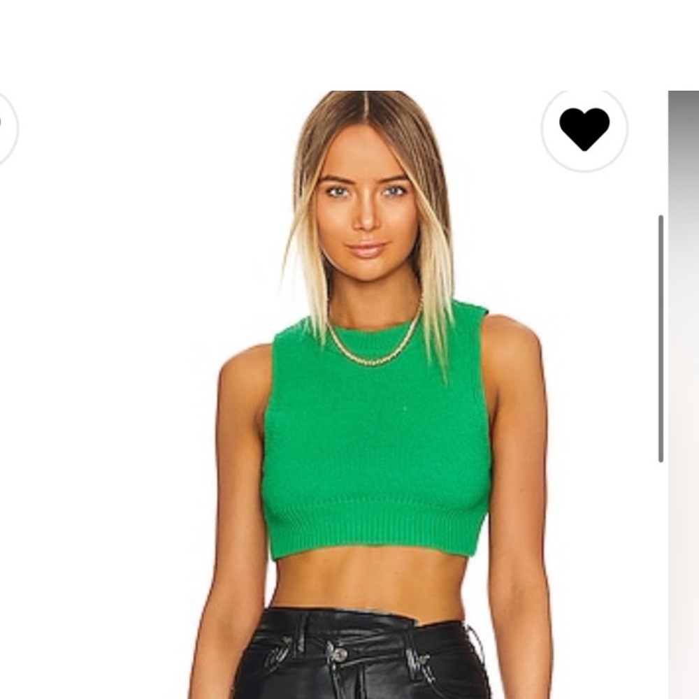 Green Sleeveless Crop Top
